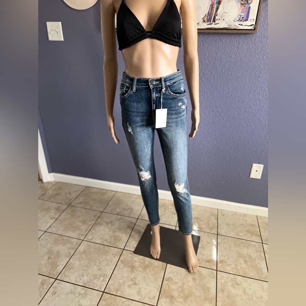 Sneak Peak High Rise Jeans
